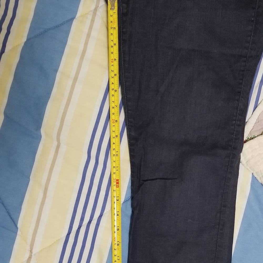 Lightweight Ann Taylor petite jeans - Picture 9 of 10